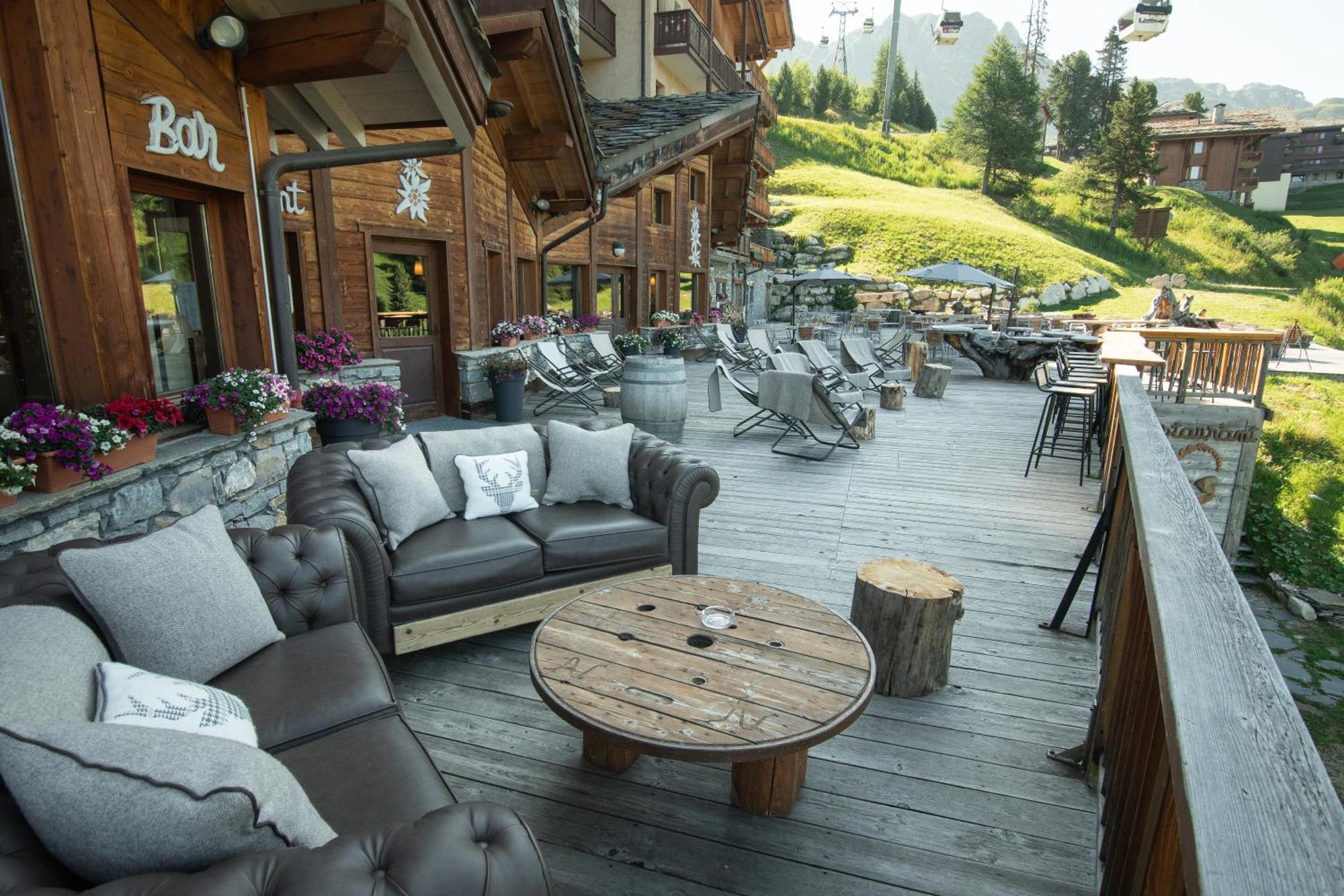 Hotel Carlina By Les Etincelles La Plagne Exterior foto